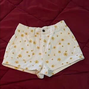 NWOT White Floral Print Shorts